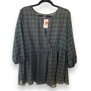 Torrid Sheer Size 2 Plaid Shirt. NWT Black/Green Plaid. 3/4 Sleeves.